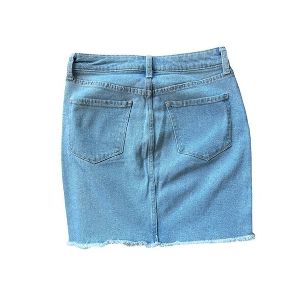 Womens Denim Jean Mini Skirt Frayed Raw Hem Light Wash Front Back Pockets Size 4 - Picture 4 of 8